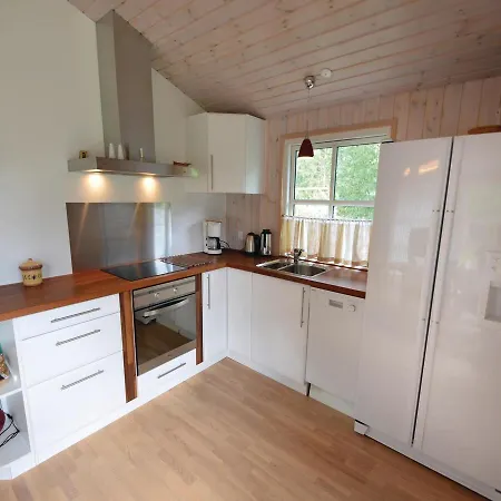 Two-bedroom Holiday In Hébergement de vacances *